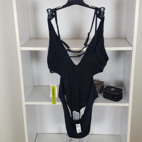 Floral Embroidered Black One Piece Plunge swimsuit SZ L NWT - Picture 8 of 8